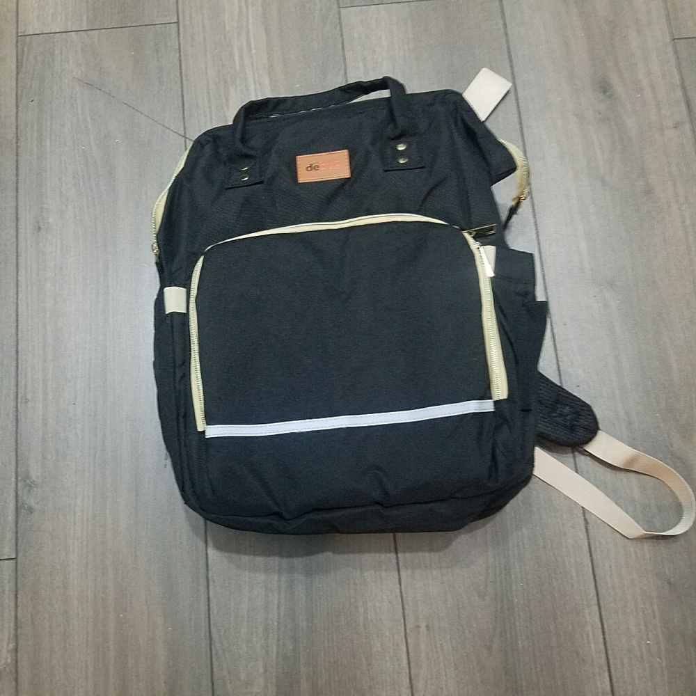 BABY DIAPER BAG